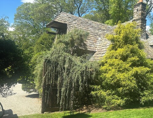 Carriage House on Gated Estate in Westport, CT for Rent - 9 months+