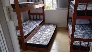 1 quarto