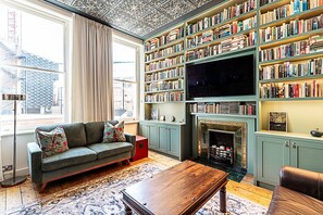 Televisor i llibres