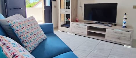 TV
