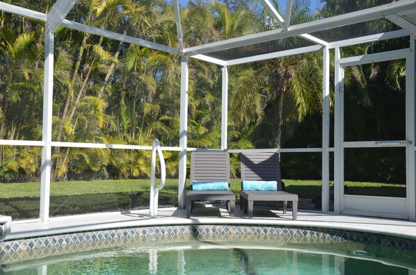 Piscine extérieure, piscine chauffée