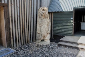 Exterior detail - Puppy Lounge, Games Room, Arcades | Cabin Escape (Faldingworth)