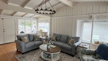 Smart TV, video games, books, stereo