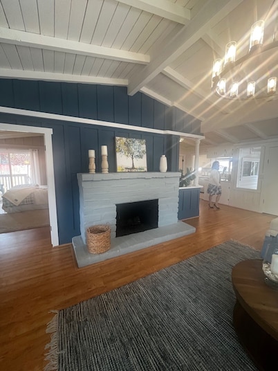 Charming 3-bed home in Carmel-by-the-Sea; Pet Friendly & Near Everything Carmel!