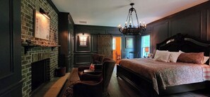 3 slaapkamers, een bureau, reisbedje, gratis wifi