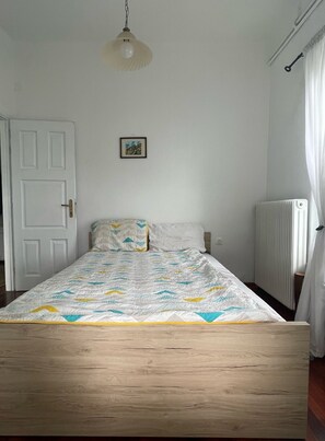 4 Schlafzimmer, Bügeleisen/Bügelbrett, WLAN, Bettwäsche