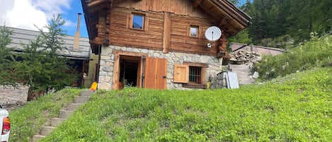 Extérieur