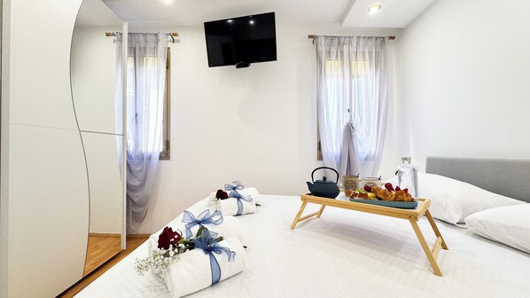 2 chambres, Wi-Fi gratuit, draps fournis