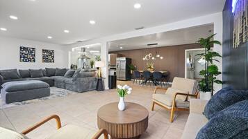 Smart TV, fireplace, video games