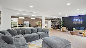 Smart TV, fireplace, video games