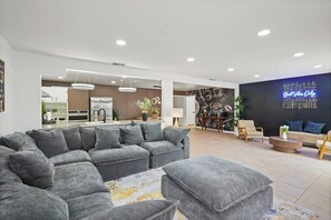 Smart TV, fireplace, video games