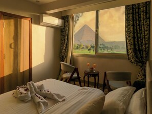 3 bedrooms, in-room safe, iron/ironing board, free WiFi