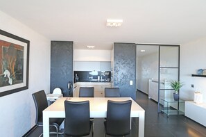 Apartment | Dining - Apartment in Knokke-heist With Sea View (Knokke-Heist)