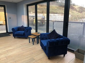 Living area - Substantial mill conversion in the heart of the Pennines (Todmorden)