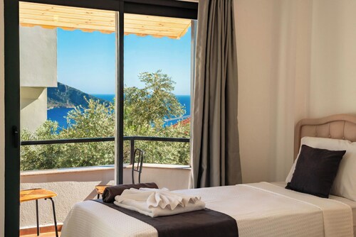 Kalkan Villa - centrally located 3 bedroom villa in heart of Kalkan 