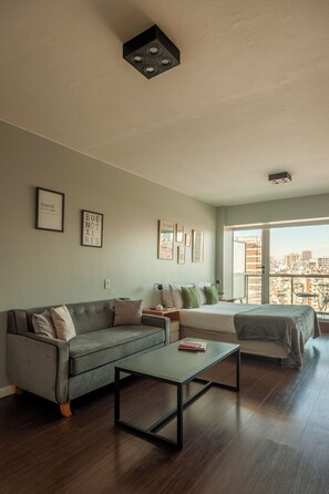 50-inch Smart TV with digital channels - Modern Apt  Recoleta A12H (Buenos Aires)