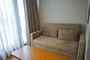 Cots/infant beds