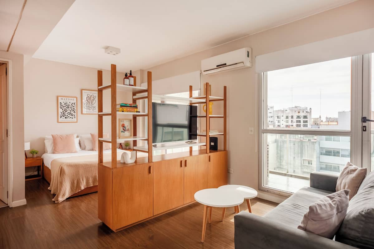 Soundproofing, iron/ironing board, travel cot, free WiFi