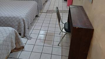 1 bedroom, iron/ironing board, WiFi