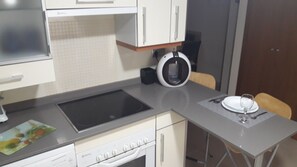 Private kitchen - Apartment for rent in Vera playa (Vera)