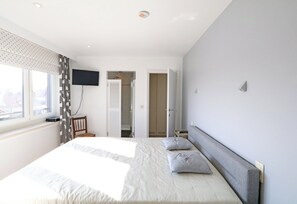 Apartamento | 3 dormitorios y mobiliario individual