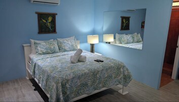 Comfort Double Room, Balcony | Laptop workspace, soundproofing, free WiFi