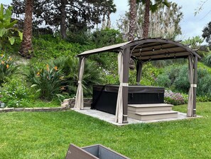 Property grounds - Oceanside tranquility (Oceanside)