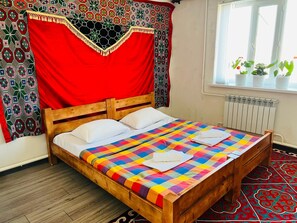 Free WiFi - DADOW Guesthouse (Naryn)