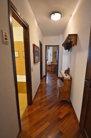 Interior - Presanella Alpine Apartment Mhd (Madonna di Campiglio)