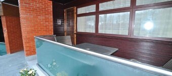 Cbh Frensham Pond Hotel