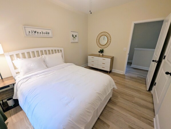 3 bedrooms, iron/ironing board, travel crib, WiFi