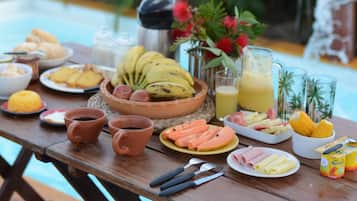 Petit déjeuner buffet compris tous les jours