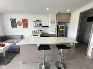 المنشأة من  الداخل