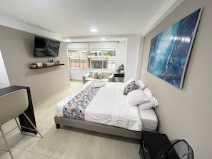1 bedroom, WiFi