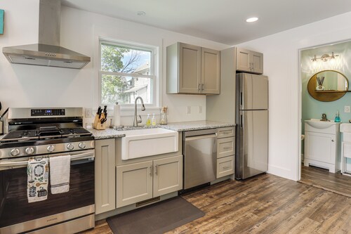 Walk to Downtown & Seneca Lake: Updated Retreat!