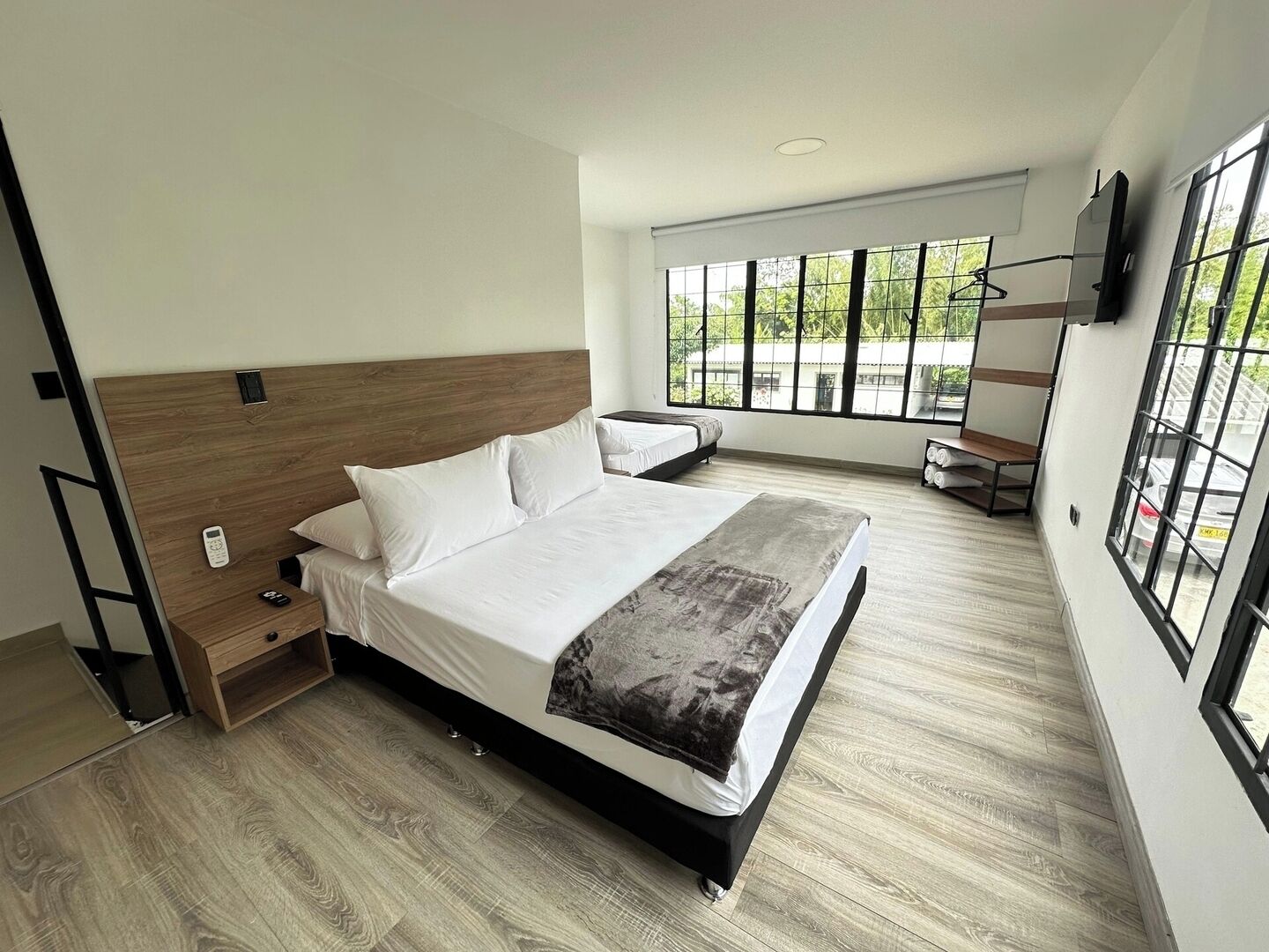 1 bedroom, internet, bed sheets, wheelchair access