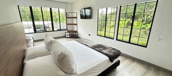 Country Apartment in Caimo with air conditioning