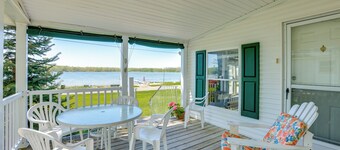Lakefront Home w/ Beach Access, Deck & Dock