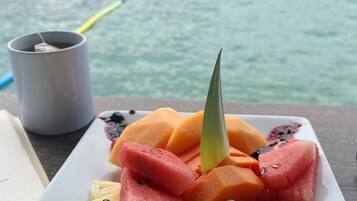 Tägliches inbegriffenes nach Wunsch zubereitetes Frühstück