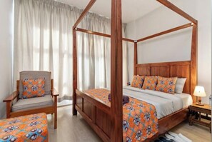 1 bedroom, iron/ironing board, free WiFi, bed sheets - Sunny 1-bedroom apartment with Pool & fitness room and WiFi in vibrant Westlands (Nairobi)