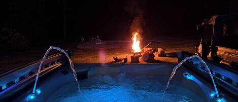 مغطس سبا خارجي