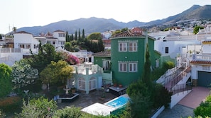 Extérieur