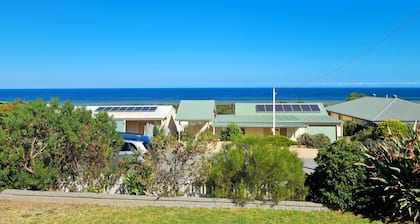 Bellavista, Tiddy Widdy Beach
