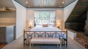 Unclassified image, 3 of 55, button - Harvey House (Idyllwild)