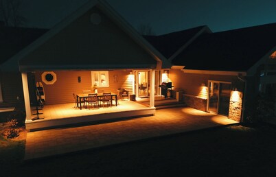 Private Luxury Lakefront Paradise – Big Garden, Dream Views, Perfect Setting