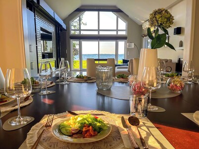 Private Luxury Lakefront Paradise – Big Garden, Dream Views, Perfect Setting