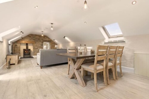 Awel y Môr - 3 Bedroom Cottage - Whitesands