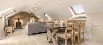 Awel y Môr - 3 Bedroom Cottage - Whitesands