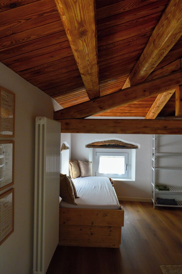 4 chambres, Wi-Fi gratuit, draps fournis