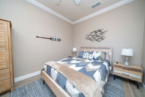 4 Schlafzimmer, Schreibtisch, kostenloses WLAN, Bettwäsche